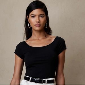 BR Refined Scoop-Neck T-shirt